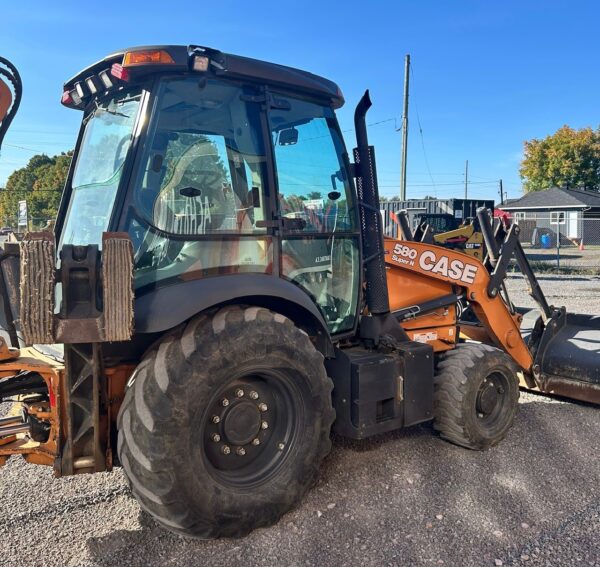 A VENDRE - Rétrocaveuse (pépine) CASE 580SN 2019 – Image 6