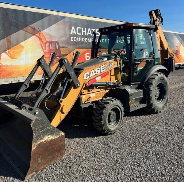 A VENDRE - Rétrocaveuse (pépine) CASE 580SN 2019